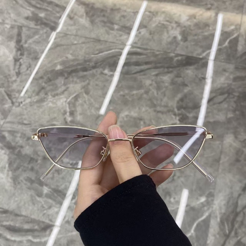 Fashionable Rhombus-Shaped Met - Photography Street 评论和价格