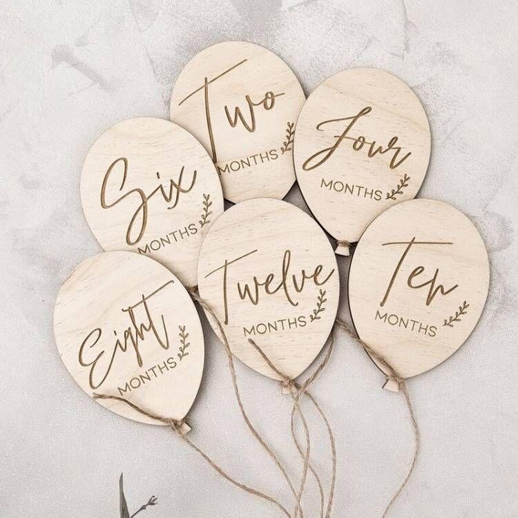 Wooden Milestone Baby Balloon  - Photography Word 评论和价格